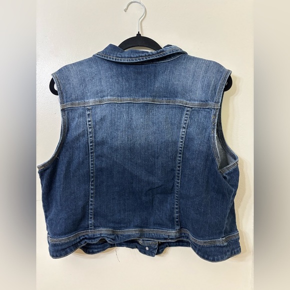 Lane Bryant Dark Blue Denim Vest size 18 - Picture 4 of 6